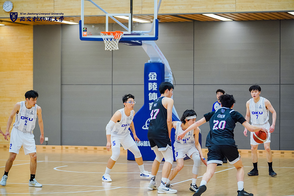 与半空间
